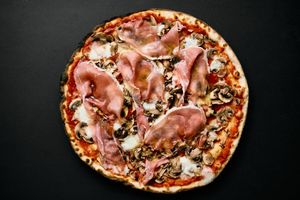 The Funghi & Prosciutto